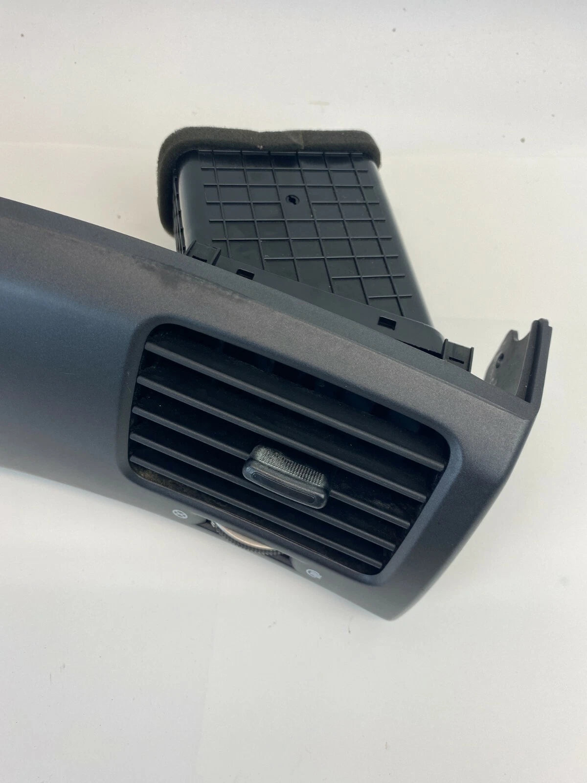 06-10 KIA OPTIMA RIGHT PASSENGER SIDE AC AIR VENT HEAT DUCT OUTLET GRILL COVER