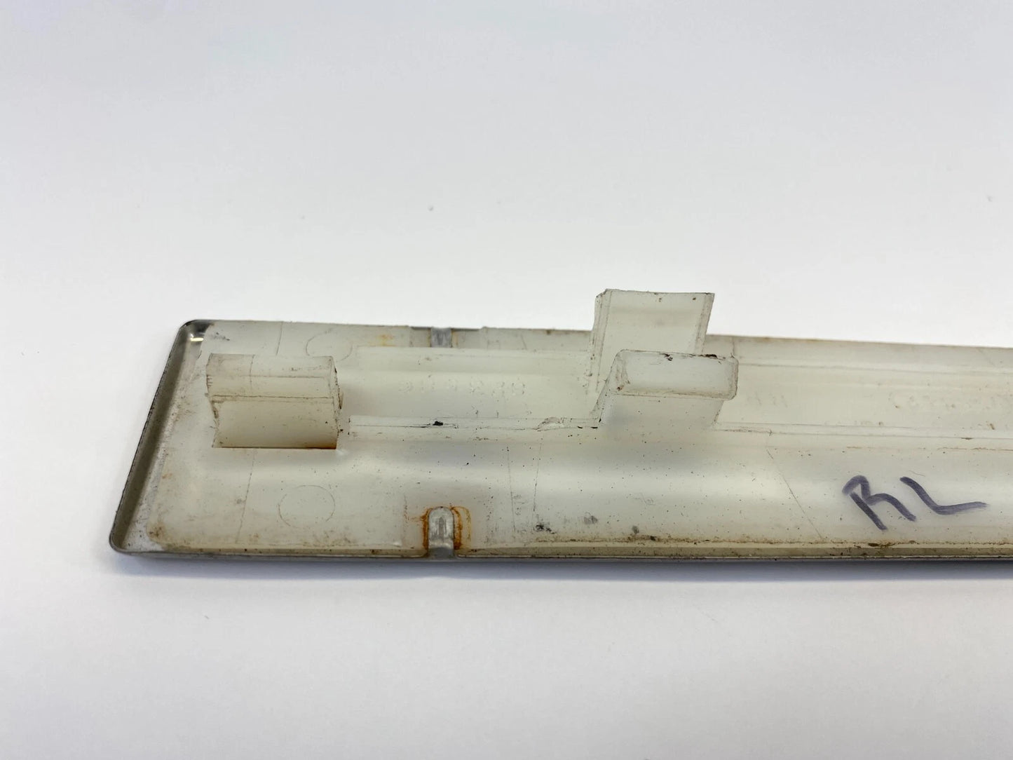 2002 2003 MERCEDES-BENZ ML320 REAR LEFT SIDE DOOR SCUFF PLATE MOULDING OEM
