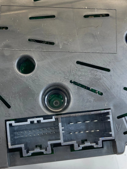 10 CHRYSLER TOWN & COUNTRY MPH AT SPEEDOMETER INSTRUMENT CLUSTER 195K MILES OEM