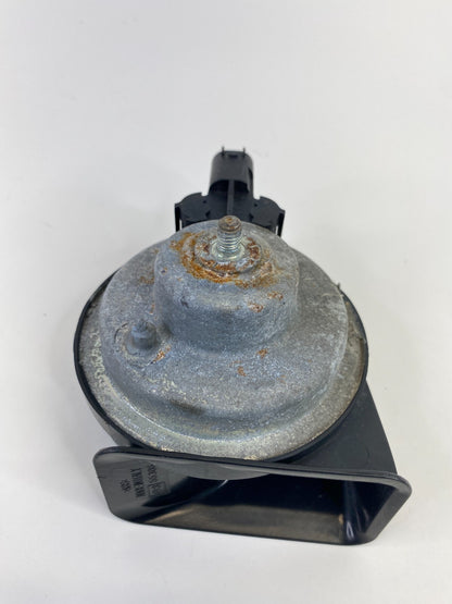 2006 06 BMW 330xi Sedan High Tone Horn Note Alarm Siren E30055306 OEM