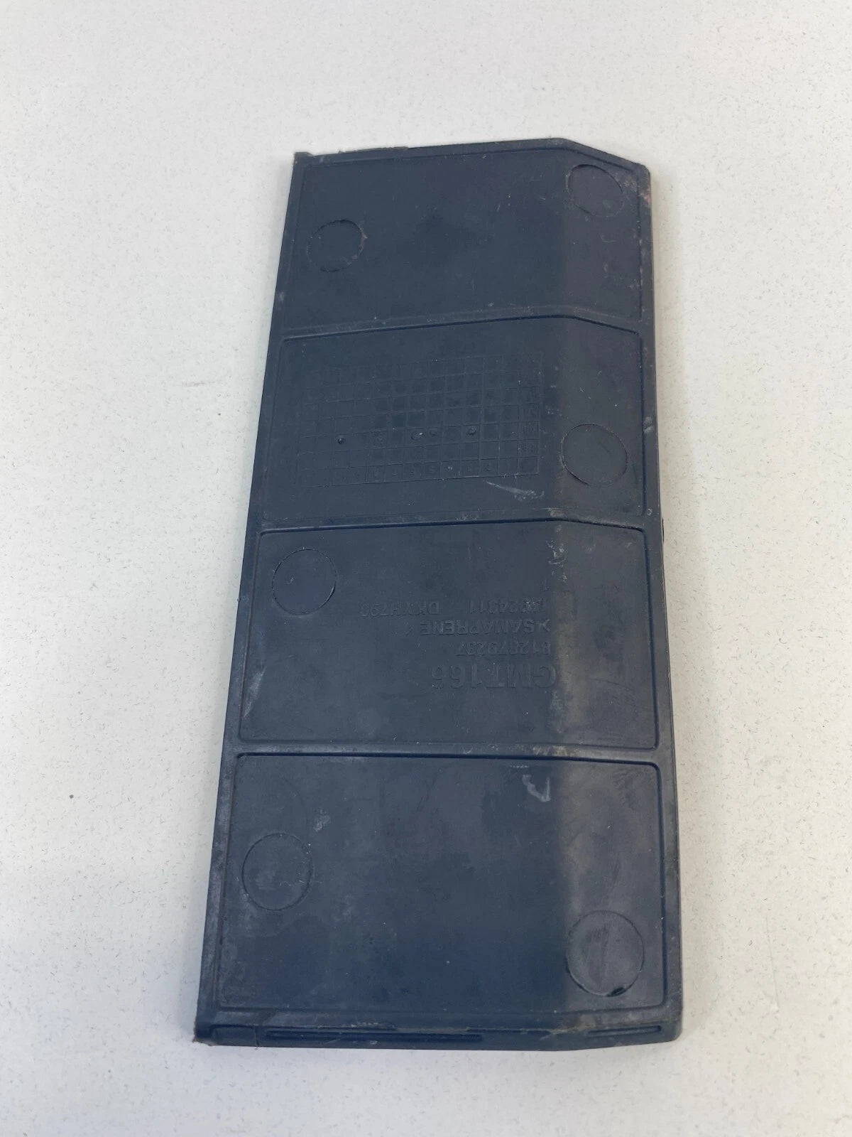 2010 CADILLAC SRX FRONT CENTER CONSOLE PANEL MAT TRAY LINER RUBBER OEM