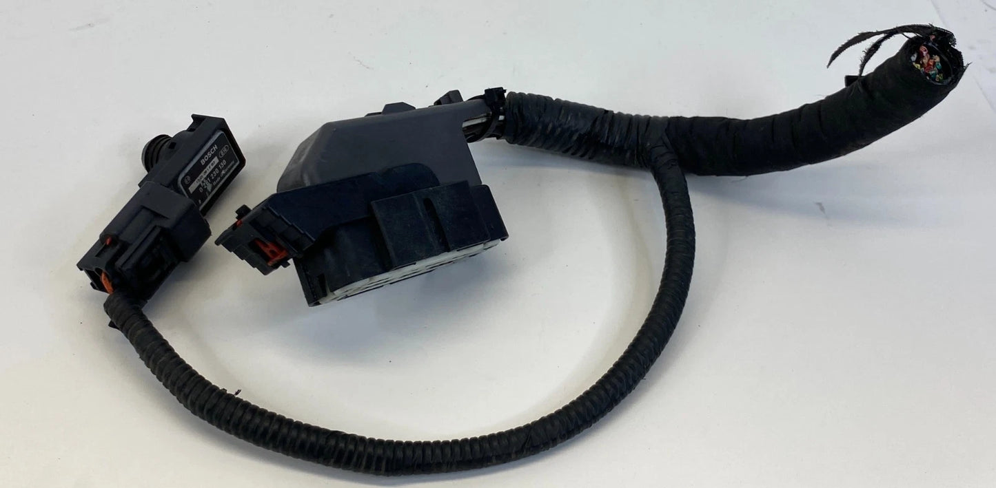 2012-2017 CHEVROLET TRAVERSE 3.6L AWD ABS PUMP ANTI LOCK BRAKE PLUG CONNECTOR