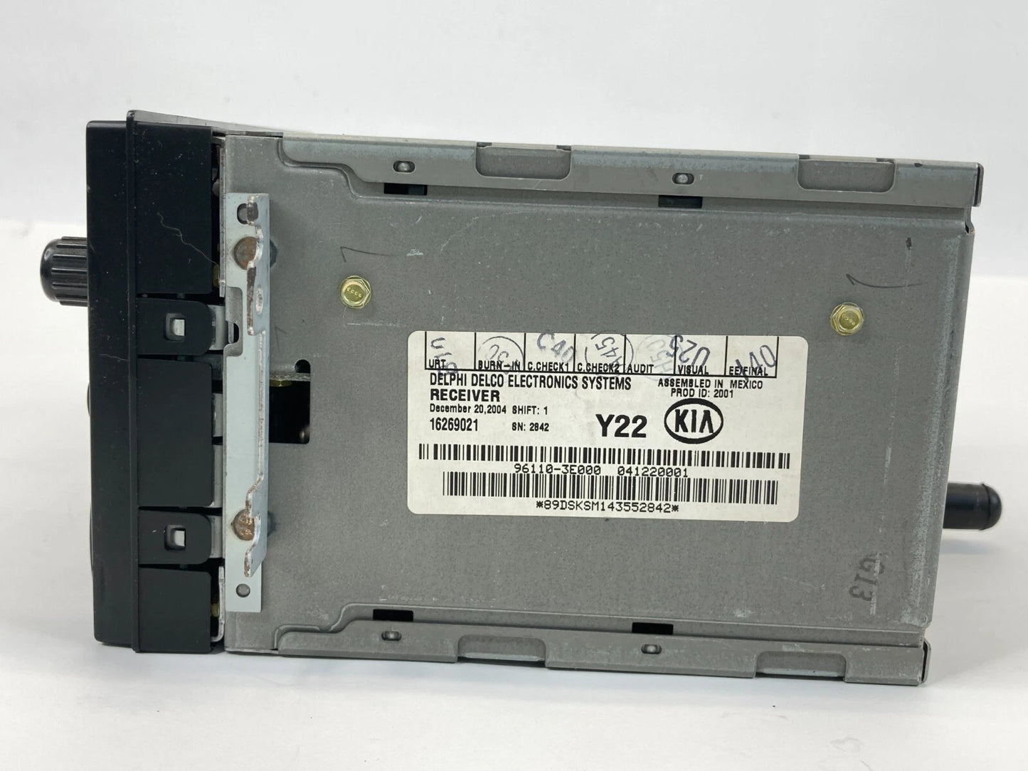 03-06 KIA SORENTO AM FM RADIO SINGLE DISC CD CASSETTE PLAYER 96110-3E000 OEM