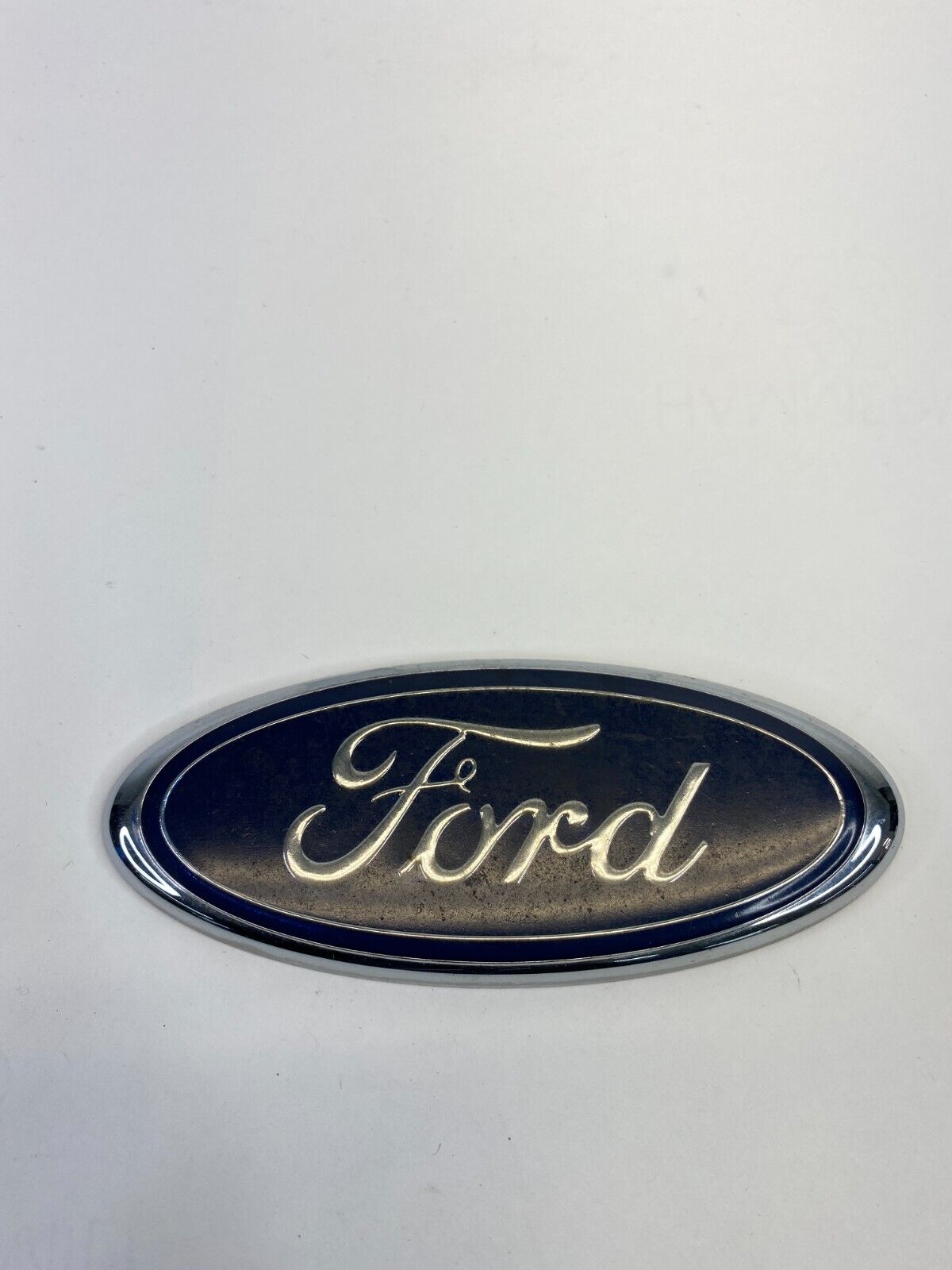 01-07 Ford Escape Rear Hatch Liftgate Emblem Logo Badge Symbol YL84-7843500-AB