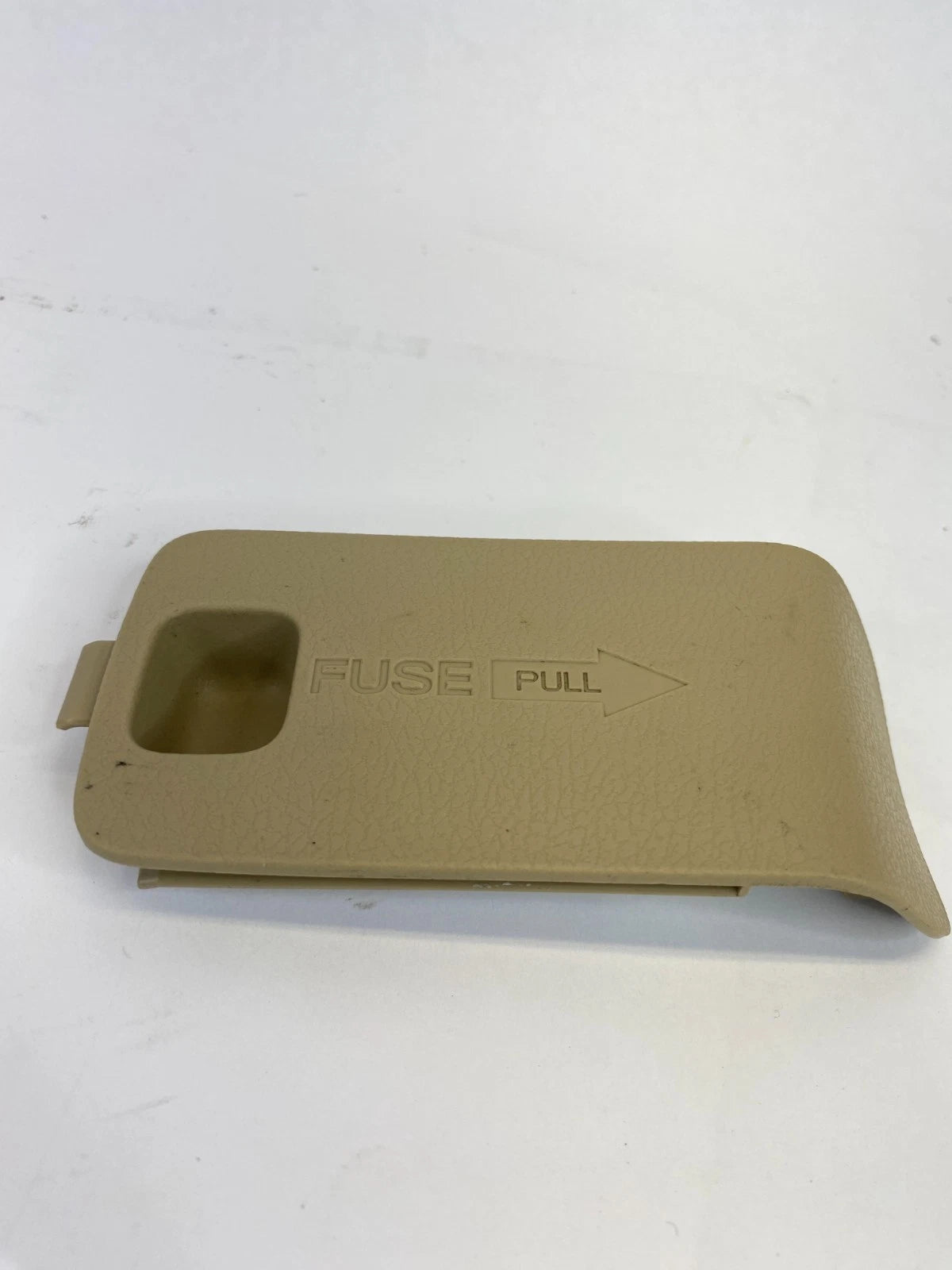2008-2012 HONDA ACCORD DASH RIGHT LOWER COWL FUSEBOX DOOR COVER 83112TA0A010 OEM