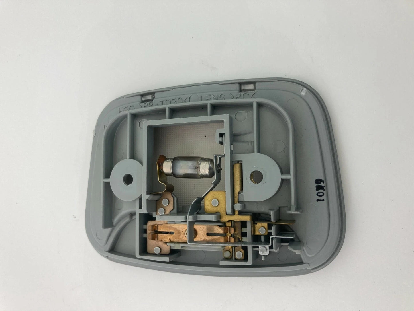 07-13 MITSUBISHI OUTLANDER INTERIOR ROOF REAR DOME MAP LIGHT ROOM LAMP MR190205