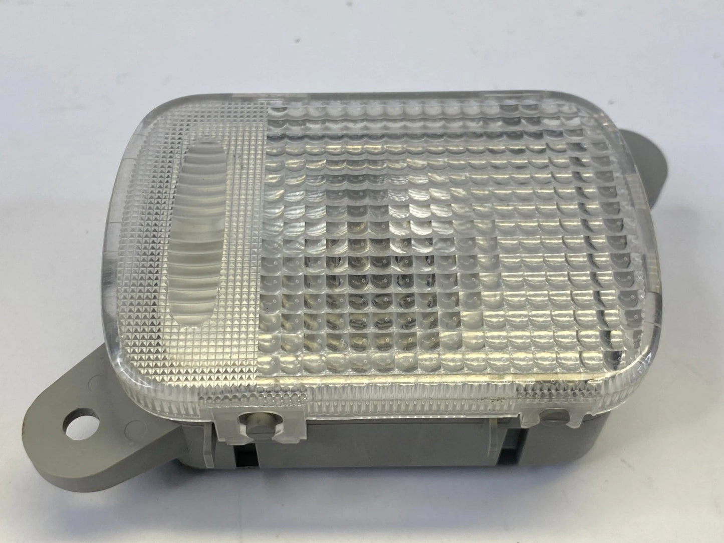 2011-2024 HONDA ODYSSEY REAR OVERHEAD COURTESY DOME MAP LIGHT LAMP ASSY OEM