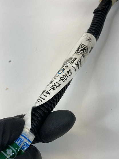 2013-2015 ACURA ILX RIGHT PASSENGER OUTER TAIL LIGHT TAILLIGHT 32108-TX6-A110