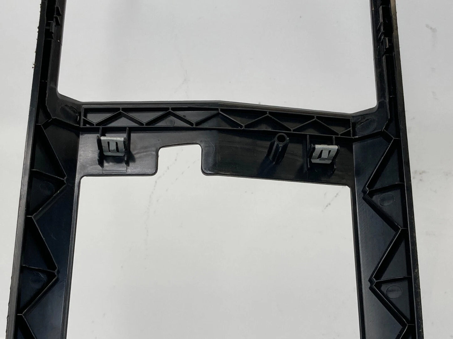 2008-2015 CADILLAC CTS FRONT FLOOR CENTER CONSOLE GEAR SHIFTER TRIM BEZEL OEM
