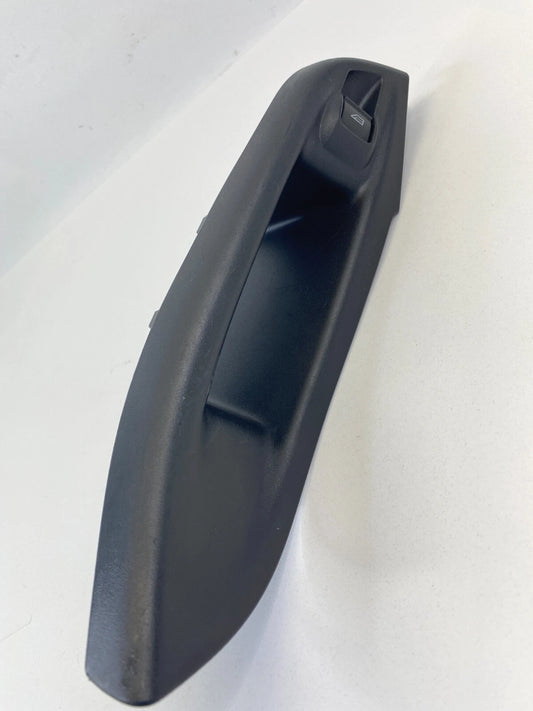 2012-2018 FORD FOCUS REAR RIGHT DOOR WINDOW SWITCH & BEZEL TRIM BM51237W20BA OEM