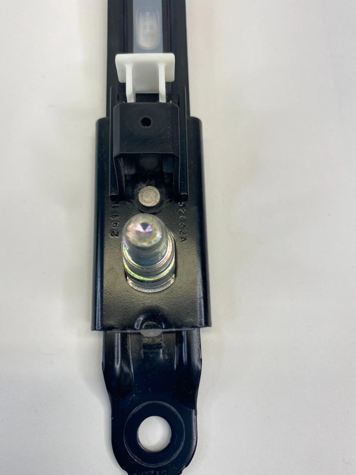 09 10 1 12 13 14 15 16 TOYOTA COROLLA FRONT SIDE SEAT BELT HEIGHT ADJUSTER OEM