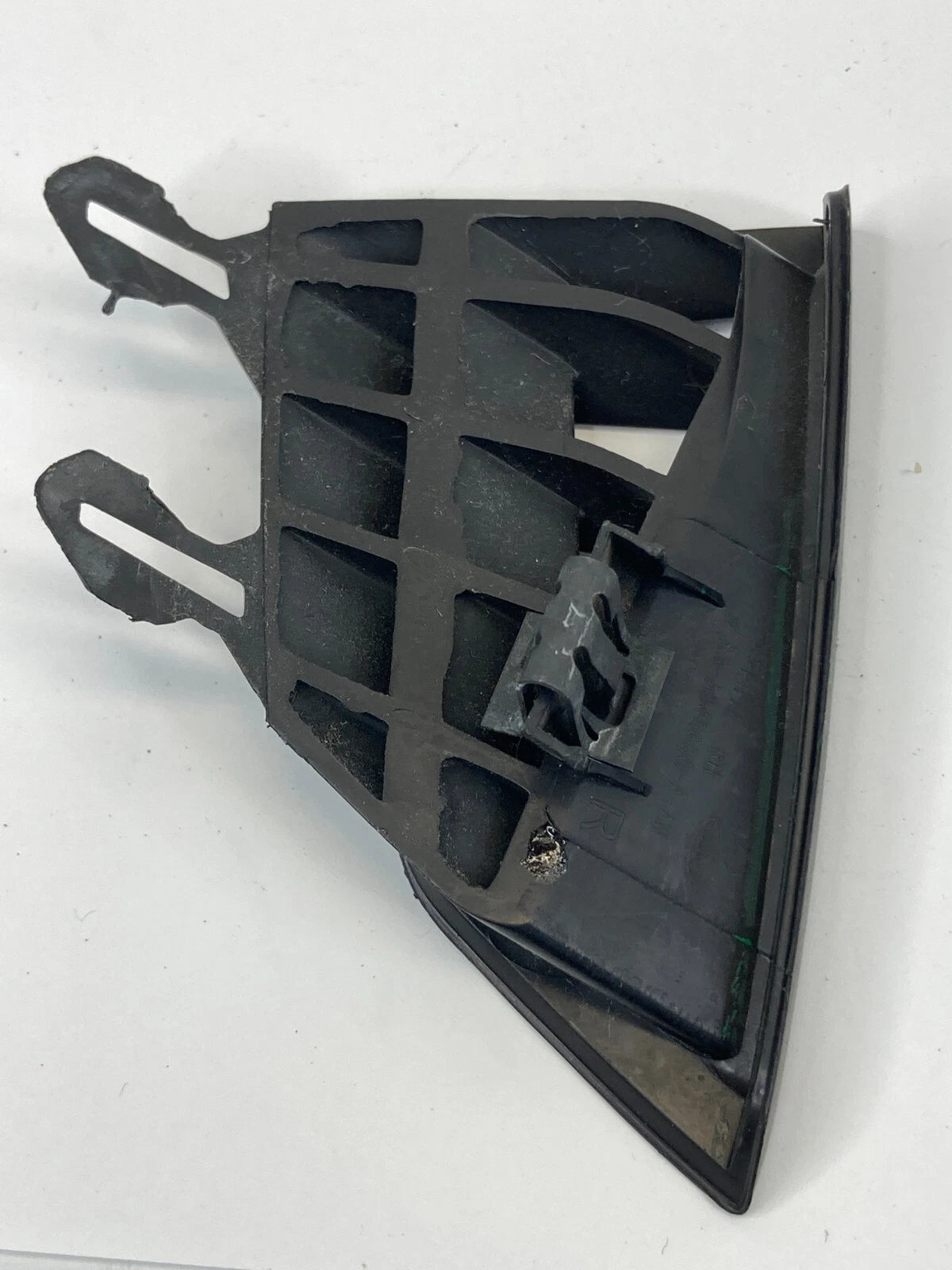 2011-2019 FORD FIESTA RIGHT DASH AC AIR VENT DEFROSTER GRILLE AE83A045G50AAW OEM