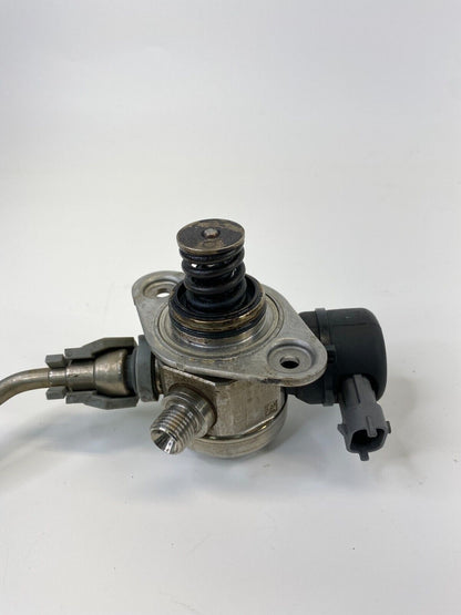 2013 2014 Hyundai Accent 1.6L Engine High Pressure Fuel Pump 35320-2B140 OEM