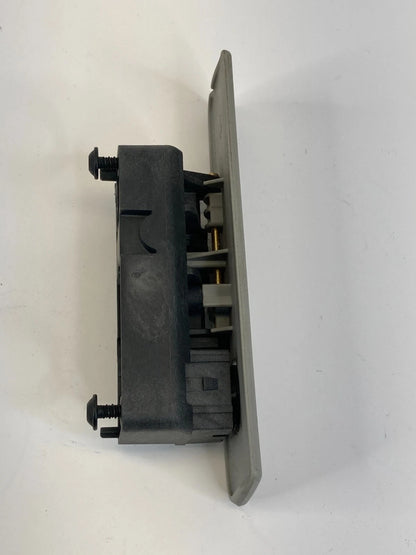 2009-2014 VOLKSWAGEN ROUTAN GLOVE BOX STORAGE COMPARTMENT HANDLE LATCH OEM