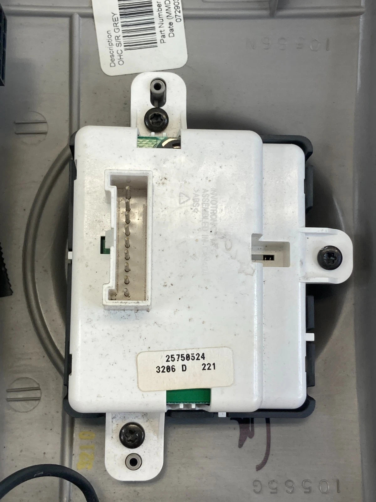 2004-2007 CADILLAC CTS OVERHEAD CONSOLE DOME MAP LIGHT LAMP W/ SUNROOF SWITCH