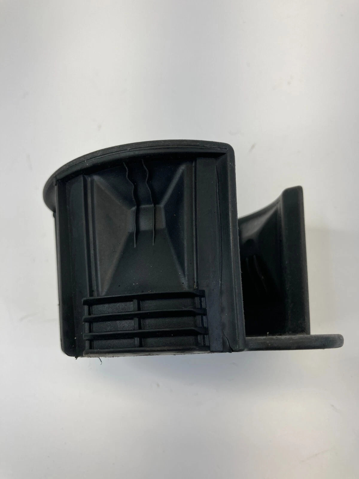 2006-2022 RANGE ROVER SPORT CENTER CONSOLE CUP HOLDER INSERT 8H22-046B94-AC OEM