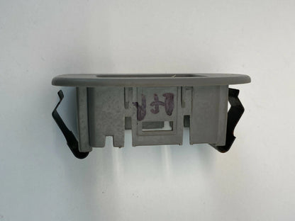 2002-2007 BUICK RENDEZVOUS FRONT RIGHT SIDE WINDOW SWITCH BEZEL TRIM COVER OEM