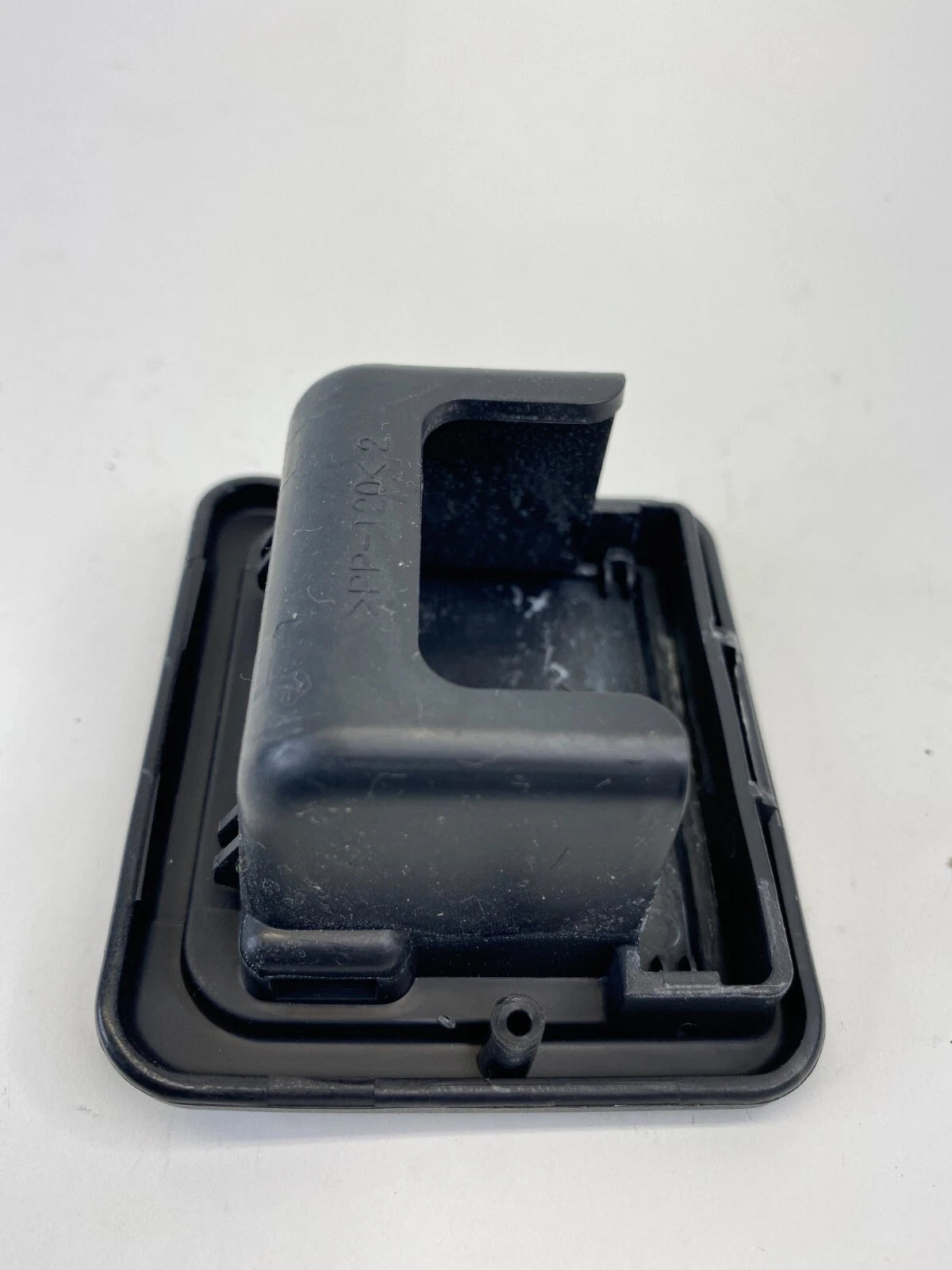 2011-2014 HYUNDAI SONATA REAR SEAT CHILD ANCHOR HOOK COVER CAP TRIM BEZEL OEM