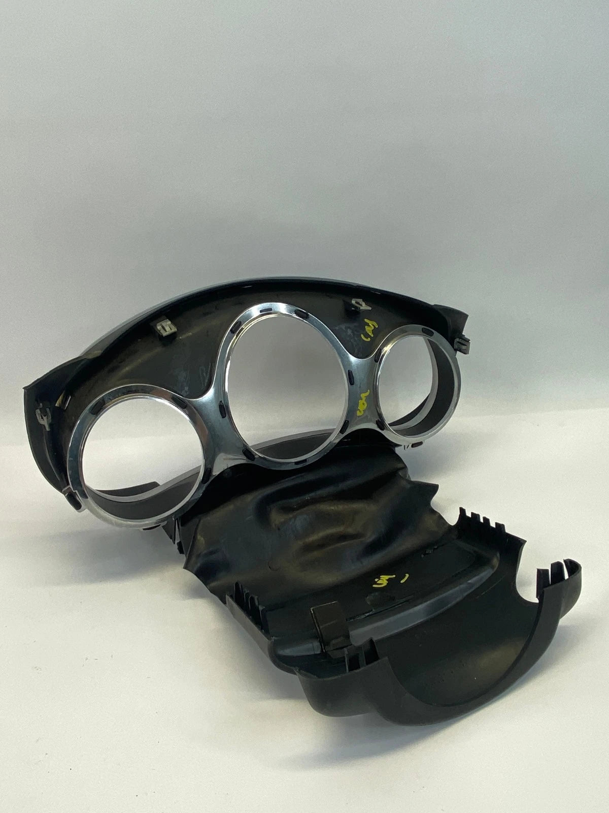 2011-2014 CHRYSLER 200 INSTRUMENT CLUSTER BEZEL SPEEDOMETER COVER OEM 1TE061X9AB