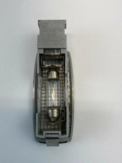 98-10 VOLKSWAGEN BEETLE 99-05 JETTA GOLF SUNVISOR LAMP SUN VISOR LIGHT 3B0947113