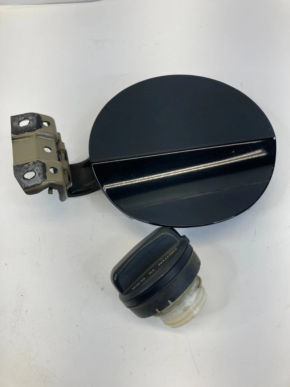 2015-2020 HONDA FIT HATCHBACK FUEL FILLER DOOR GAS LID CAP COVER OEM