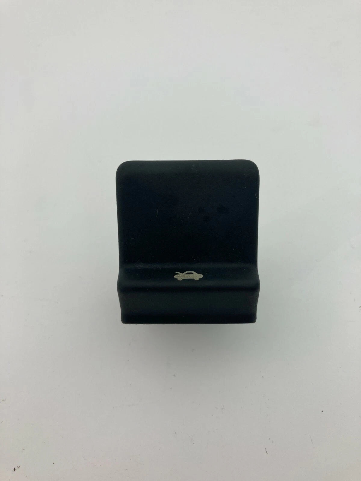 2008-2011 FORD FOCUS SEDAN FRONT HOOD RELEASE OPENER PULL HANDLE LEVER SWITCH