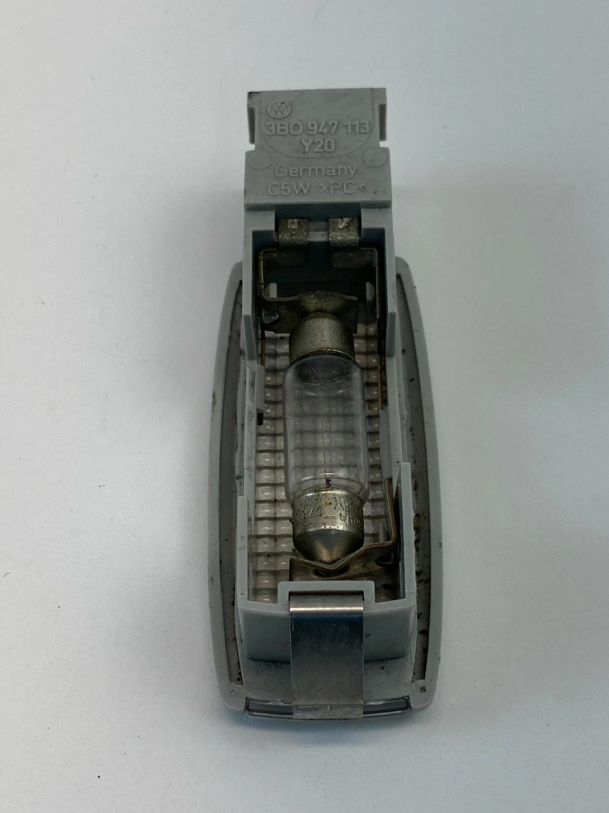 98-10 VOLKSWAGEN BEETLE 99-05 JETTA GOLF SUNVISOR LAMP SUN VISOR LIGHT 3B0947113