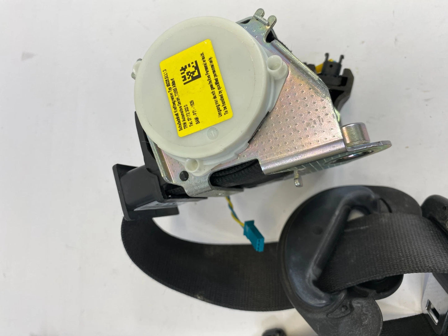2011 2012 BMW 3 SERIES E90 E91 FRONT LEFT DRIVER SIDE SEAT BELT BLACK OEM