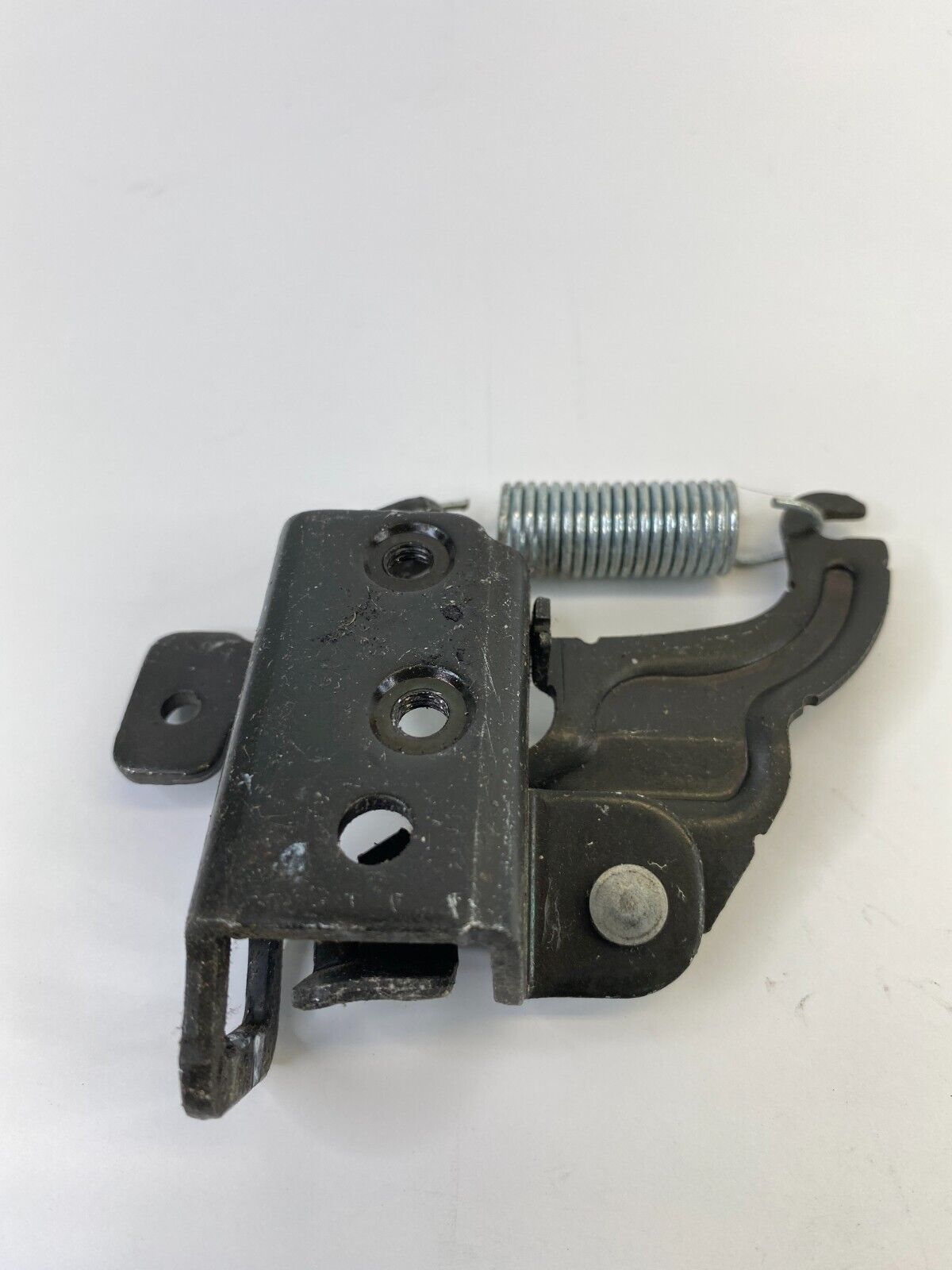 2004-2008 Nissan Maxima Rear Trunk Lock Receiver Striker Plate Assembly OEM