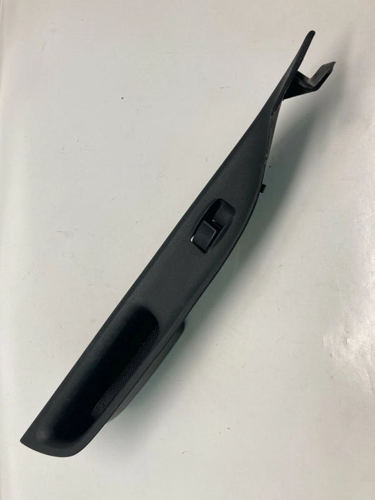 03-05 MAZDA 6 MAZDA6 FRONT PASSENGER SIDE WINDOW CONTROL SWITCH BEZEL GK2E684L1