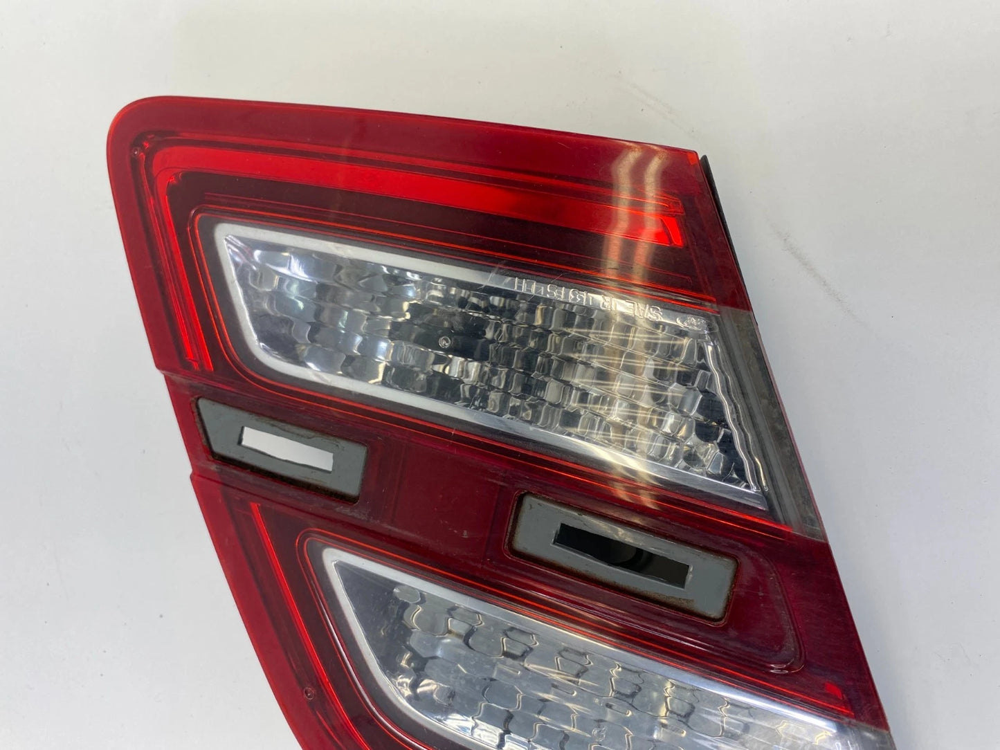 2013-2019 FORD POLICE INTERCEPTOR SEDAN TRUNK LID LEFT SIDE BACKUP LAMP ASSY