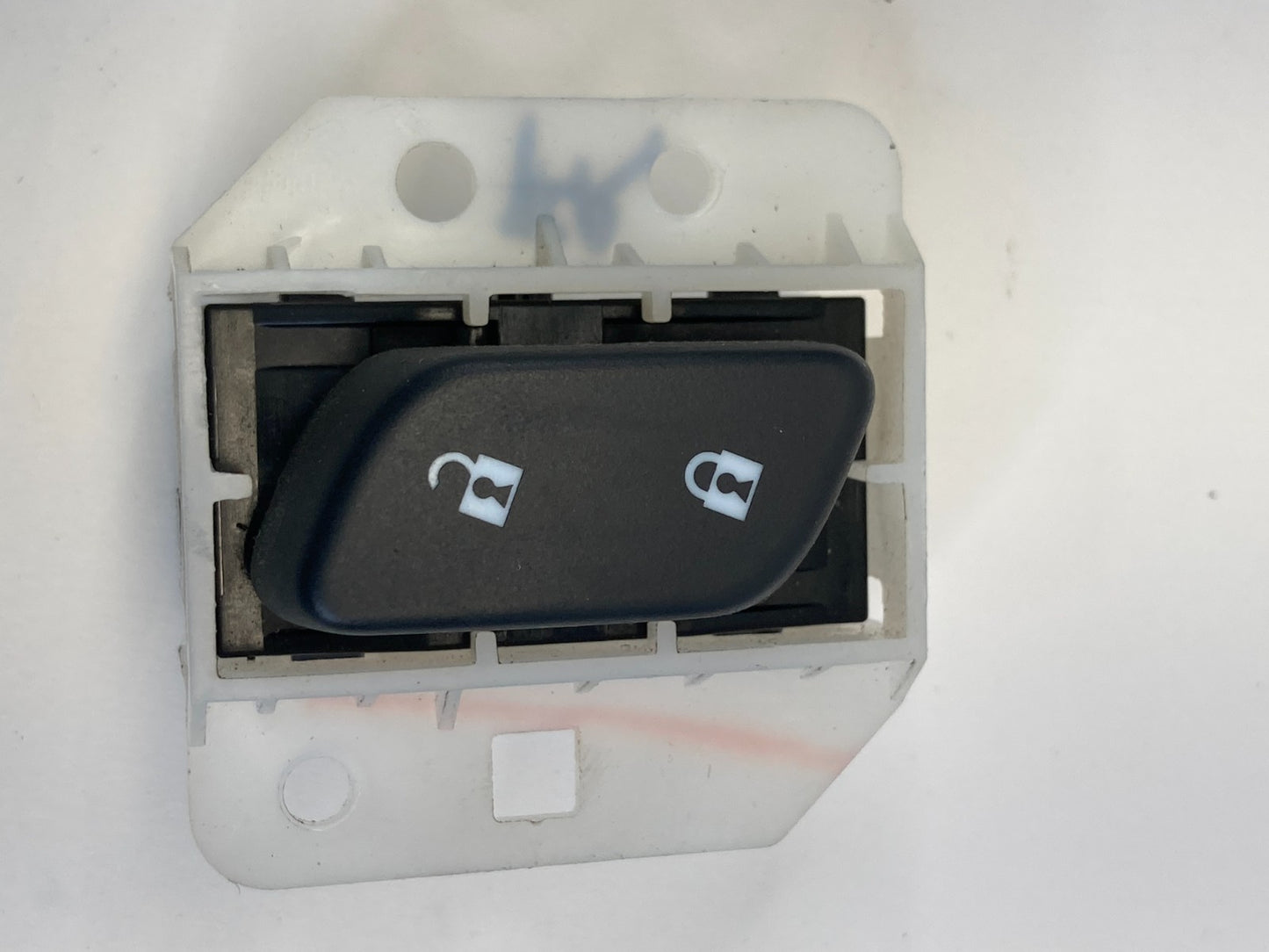 2010-2017 Chevrolet Equinox Front Right Door Lock Control Switch 22903983