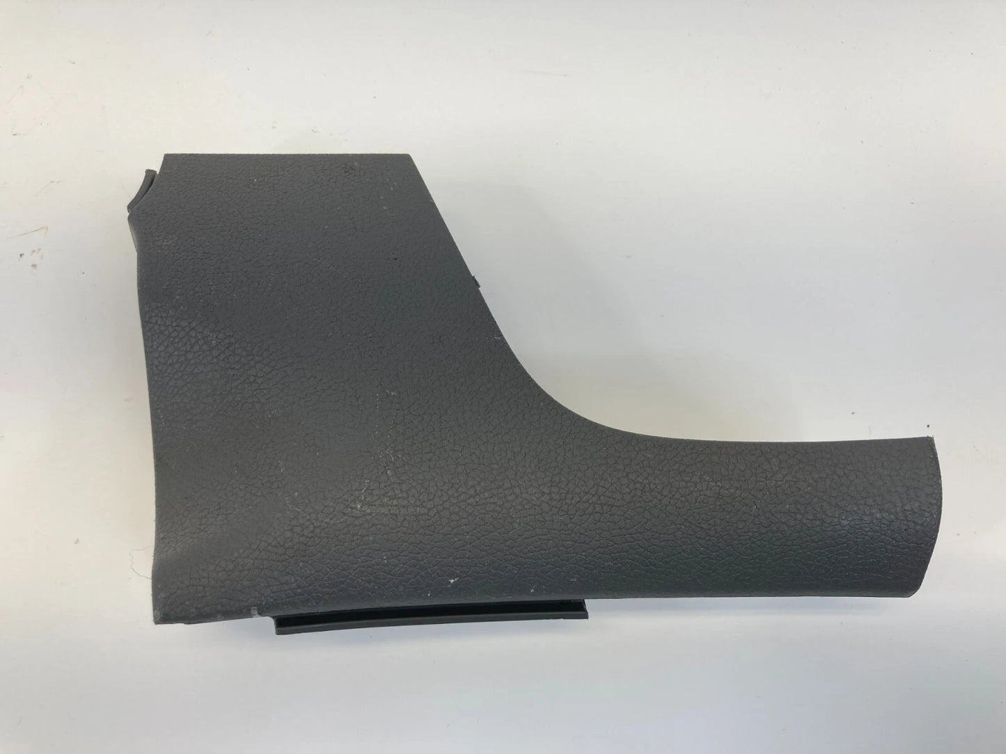 2011-2013 HYUNDAI ELANTRA CENTER DASH LEFT DRIVER SIDE MOLDING PANEL TRIM OEM