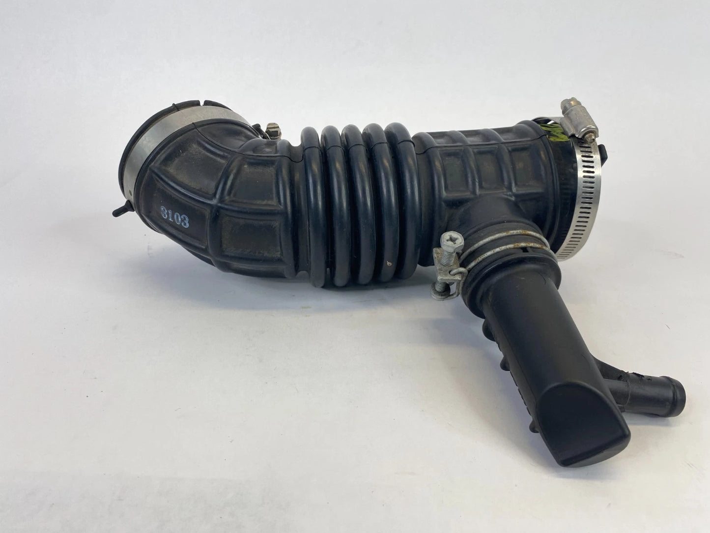 2013-2019 NISSAN SENTRA 1.8L ENGINE AIR CLEANER INTAKE HOSE DUCT OEM 3RC23
