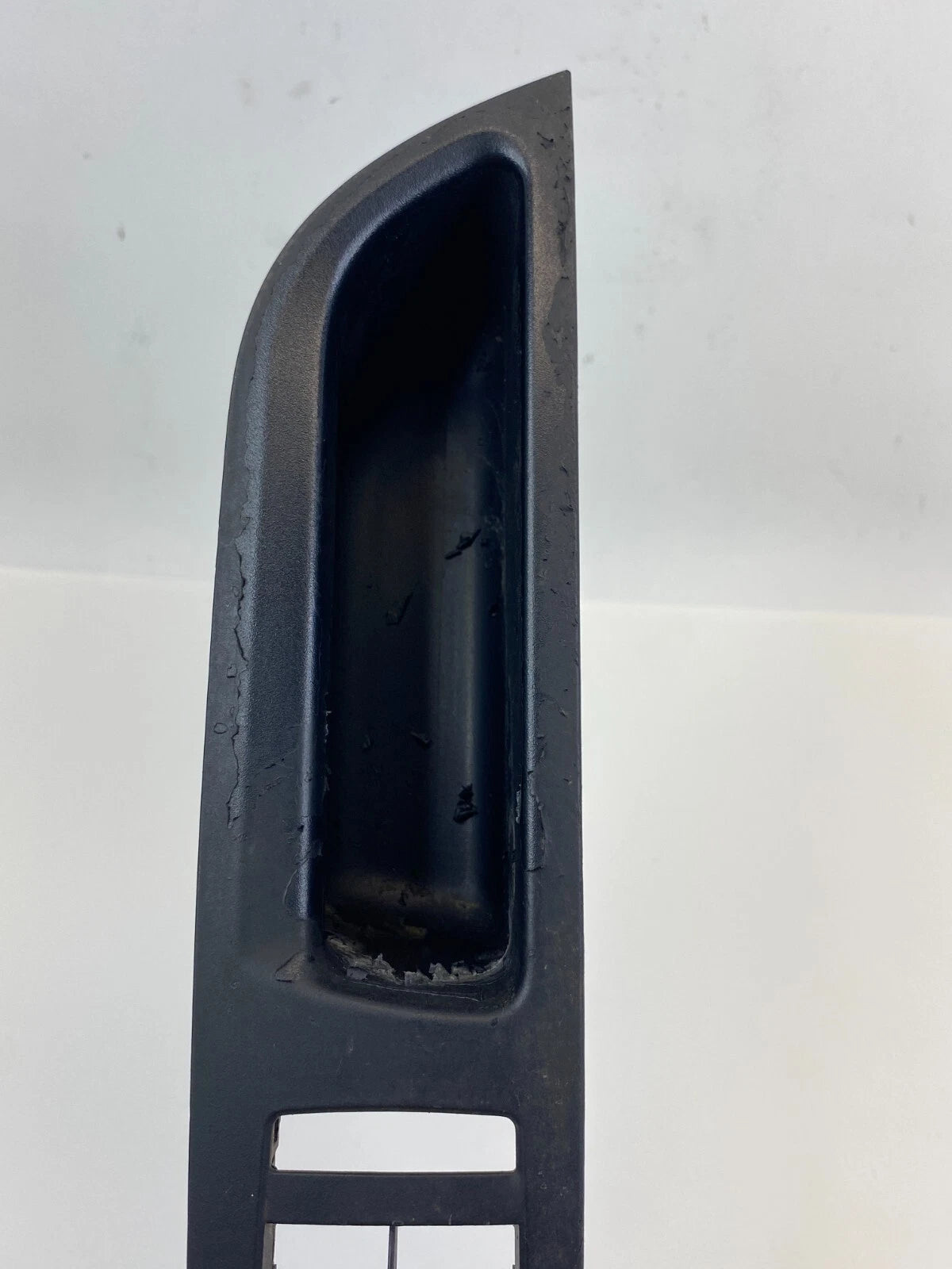 2008-2010 BMW 550I FRONT LEFT PULL HANDLE MASTER WINDOW SWITCH BEZEL 1390124-SW