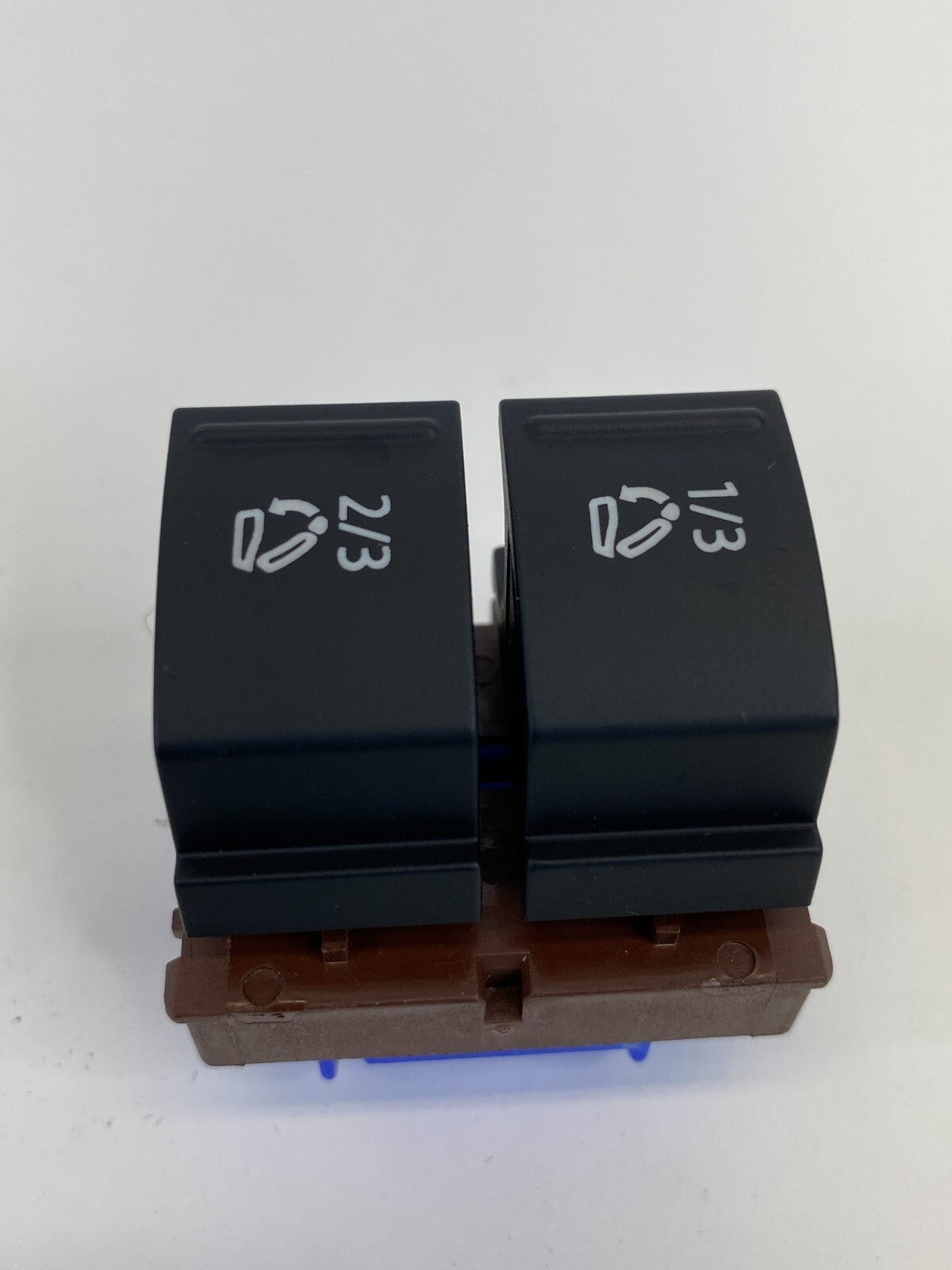 2011-2014 VW Volkswagen Touareg Right Seat Backrest Release Switch 7P6959519 OEM