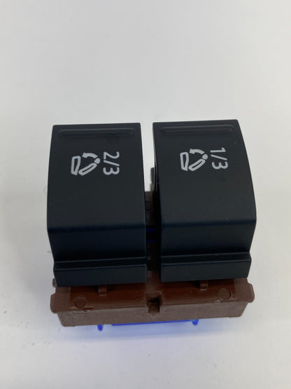 2011-2014 VW Volkswagen Touareg Right Seat Backrest Release Switch 7P6959519 OEM