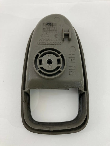2002-2005 HYUNDAI SONATA REAR RIGHT INTERIOR DOOR HANDLE COVER 83621-3D000 OEM