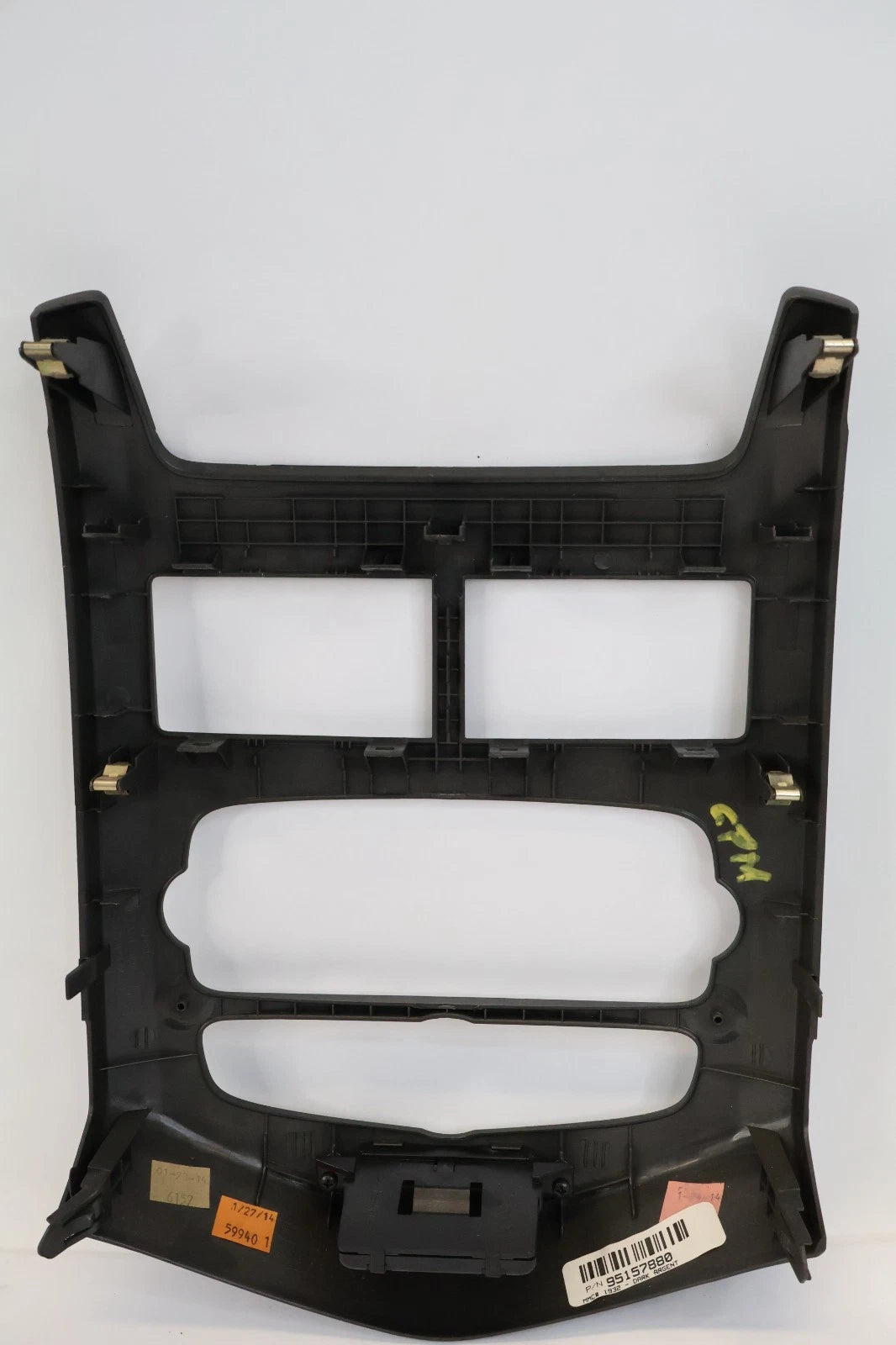 2012-2016 CHEVROLET SONIC CENTER DASH RADIO TRIM BEZEL 95157880 OEM FACTORY
