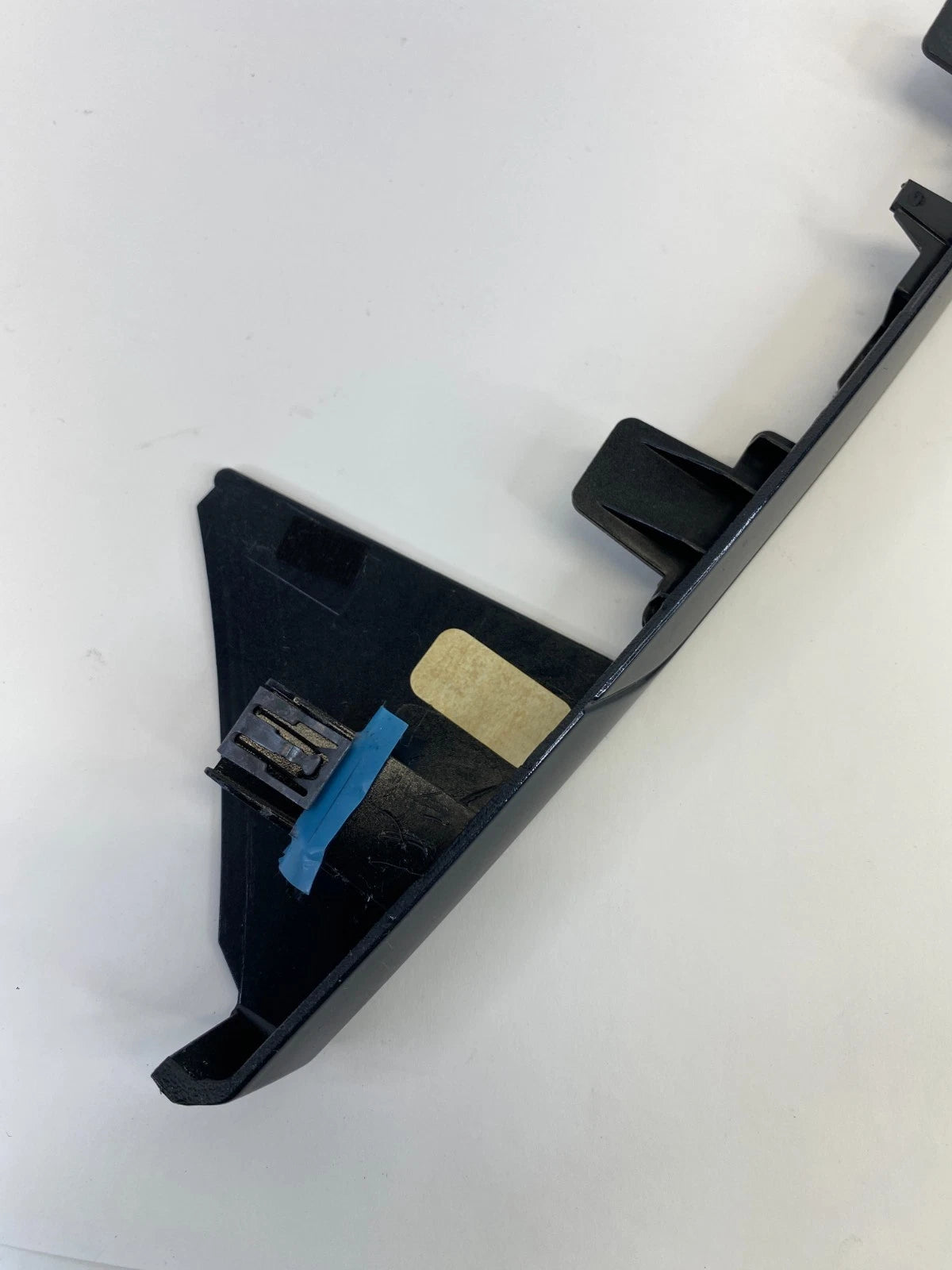 2016-2019 FORD EXPLORER INTERCEPTOR CENTER DASH LEFT SIDE TRIM BEZEL MOLDING