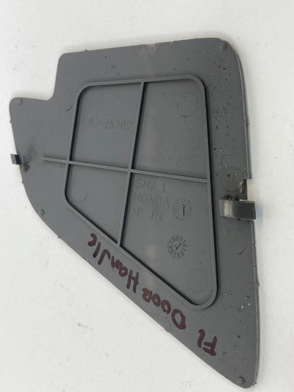 2005-2010 HONDA ODYSSEY FRONT LEFT INNER DOOR HANDLE CAP COVER TRIM K62-25302