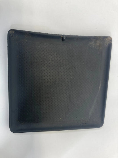 09-11 CHEVROLET AVEO5 FRONT FLOOR CONSOLE TRIM PLATE MAT RUBBER LINER 96966770