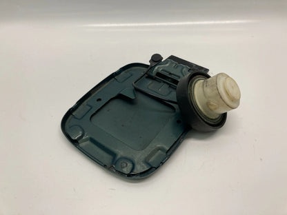 2002 2003 2004 2005 2006 2007 SATURN VUE FUEL FILLER DOOR GAS TANK LID COVER OEM
