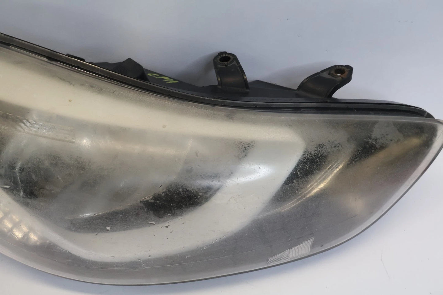 2014-2016 HYUNDAI ELANTRA SEDAN RIGHT PASSENGER HEADLIGHT HEADLAMP HALOGEN OEM