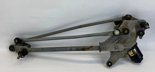 2001-2005 HONDA CIVIC SEDAN FRONT WINDSHIELD WIPER MOTOR LINKAGE OEM 76500-S5D