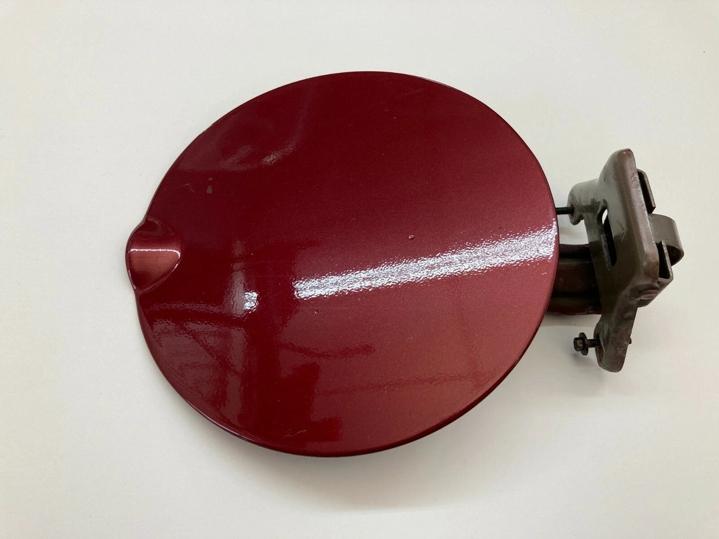 04-07 FORD FREESTAR FUEL FILLER GAS TANK DOOR LID COVER MATADOR RED METALLIC OEM