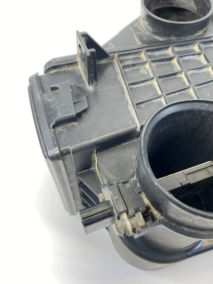 2007-2011 NISSAN VERSA HATCHBACK 1.8L AIR INTAKE CLEANER BOX W/ MAF SENSOR OEM