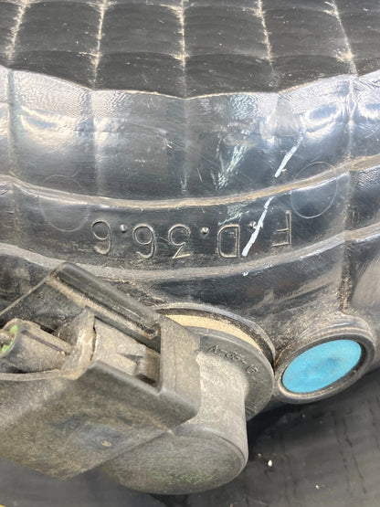 2003-2006 Ford Expedition Rear Left Side Taillight Tail Lamp Assy 2LIX-I3B505-A