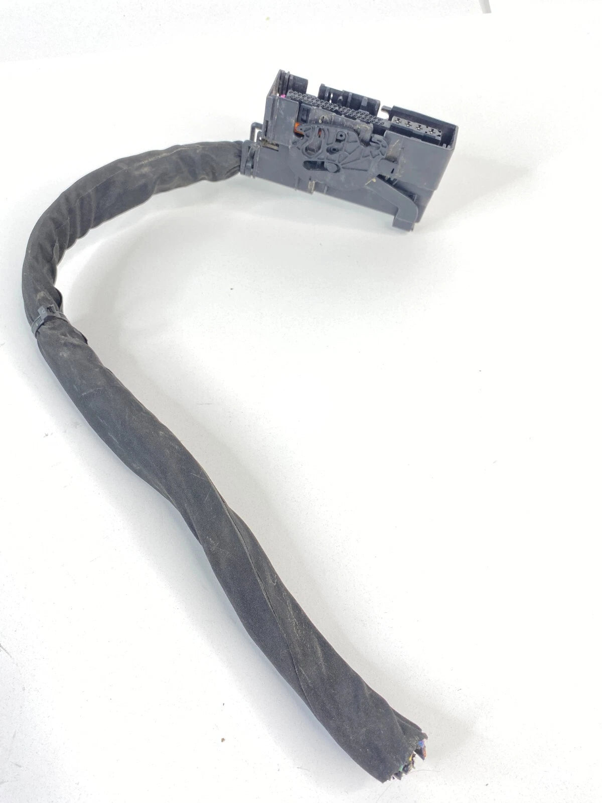 02-09 SAAB 9-5 ABS ANTI-LOCK BRAKE PUMP PLUG CONNECTOR ASSEMBLY OEM 19284014621