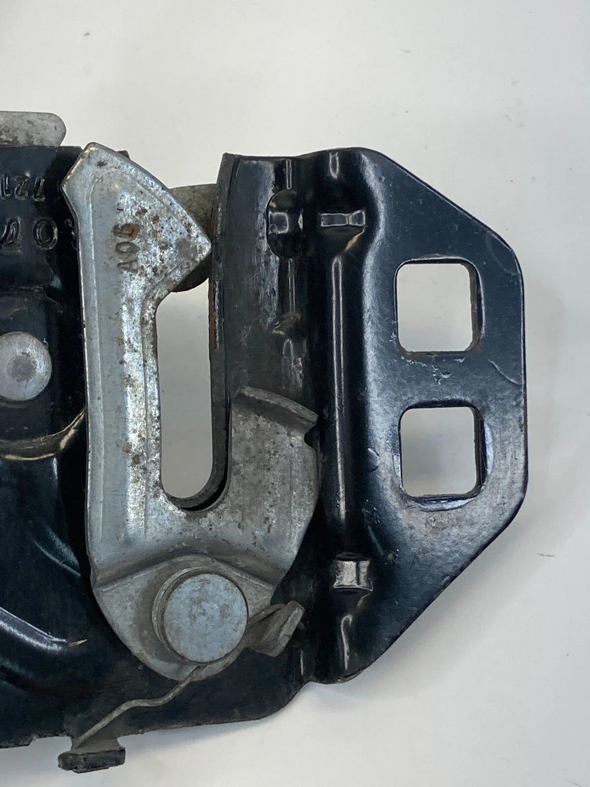 2013-2020 FORD FUSION FRONT RIGHT HOOD LOCK LATCH RELEASE ACTUATOR DS7A-16700-AD